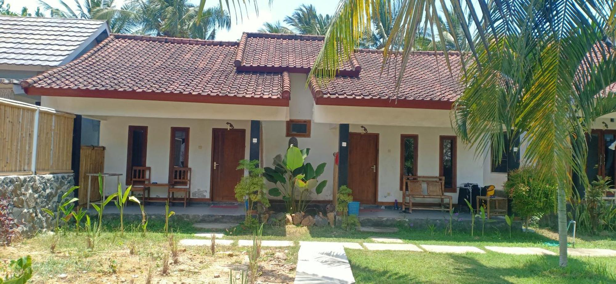 Dewi Garden Guesthouse Kuta  Dış mekan fotoğraf