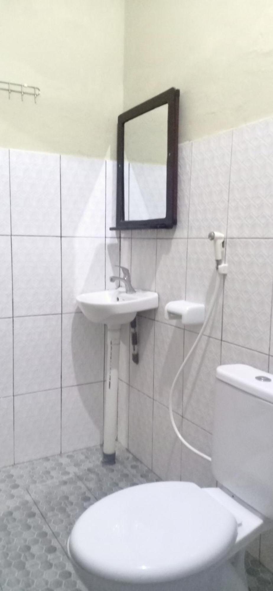 Dewi Garden Guesthouse Kuta  Dış mekan fotoğraf