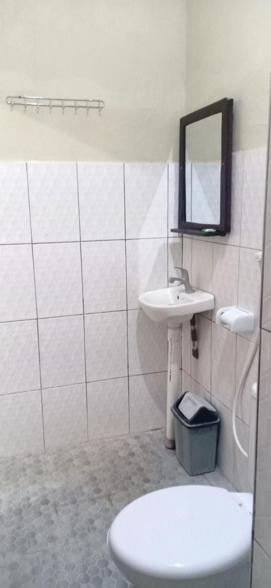 Dewi Garden Guesthouse Kuta  Dış mekan fotoğraf