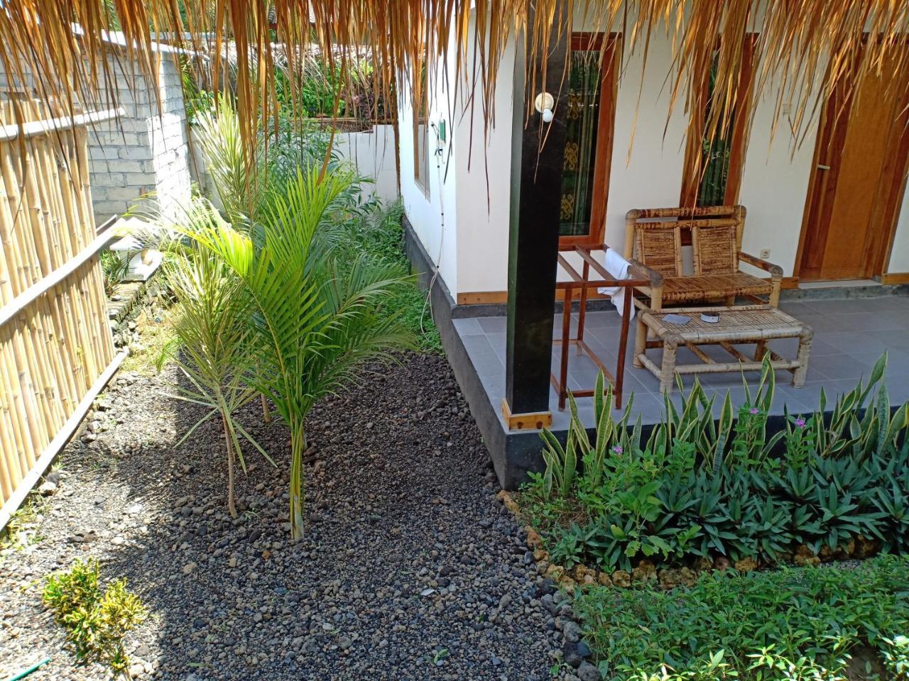 Dewi Garden Guesthouse Kuta  Dış mekan fotoğraf
